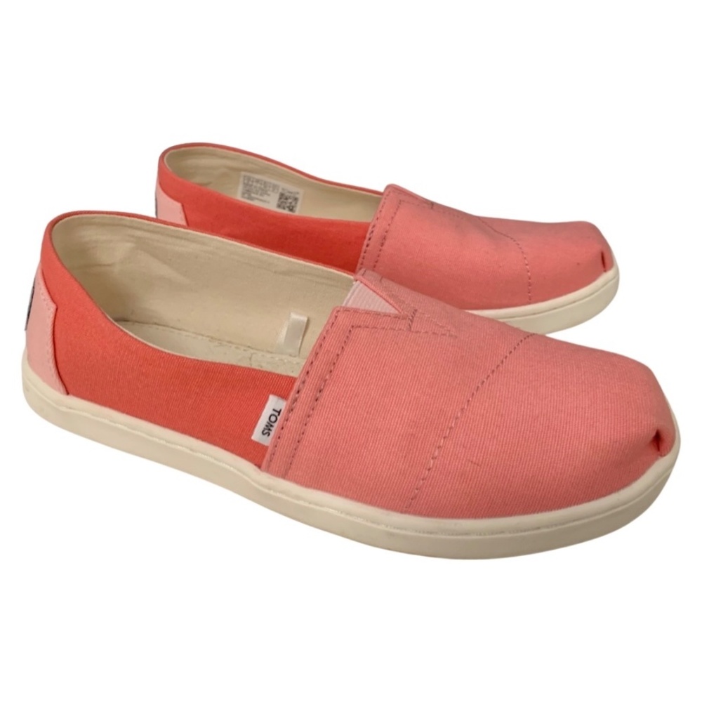 Toms kids size 2 Alpargata slip on in two tone pink